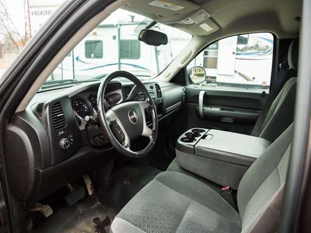 2008 GMC Sierra 1500 4WD Work Truck 2dr Regular Cab 8 ft. LB